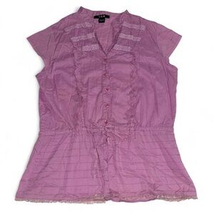 Chic Mauve Button-Up Blouse with Ruffles